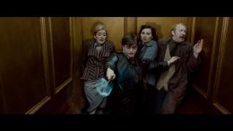 Harry-Potter-and-the-Deathly-Hallows-Part-1-Trailer